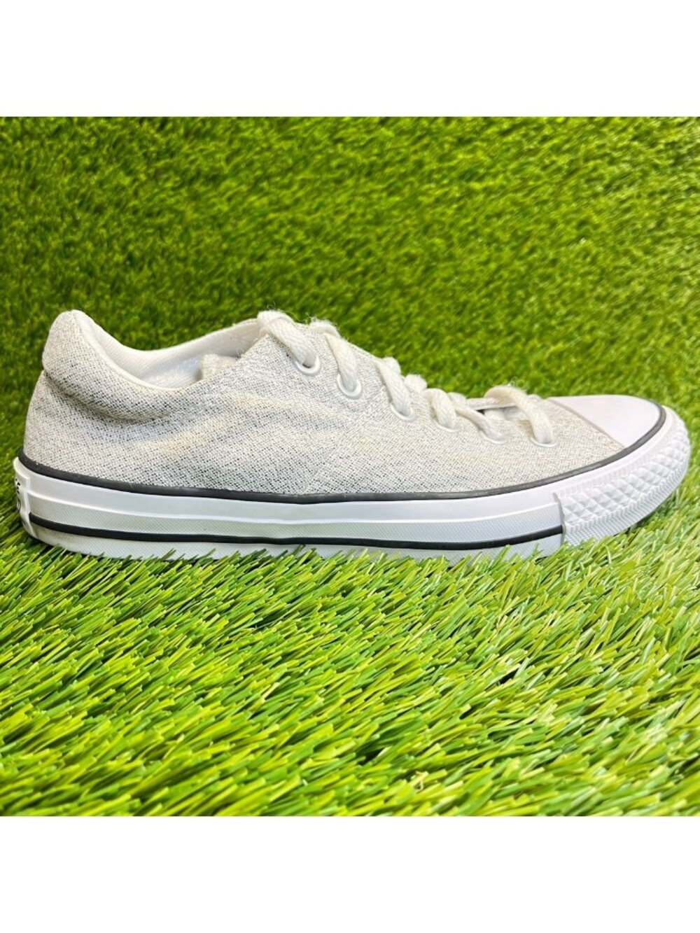 Converse Chuck Taylor All Star Womens Size 8 Gray White Athletic Shoes Sneakers